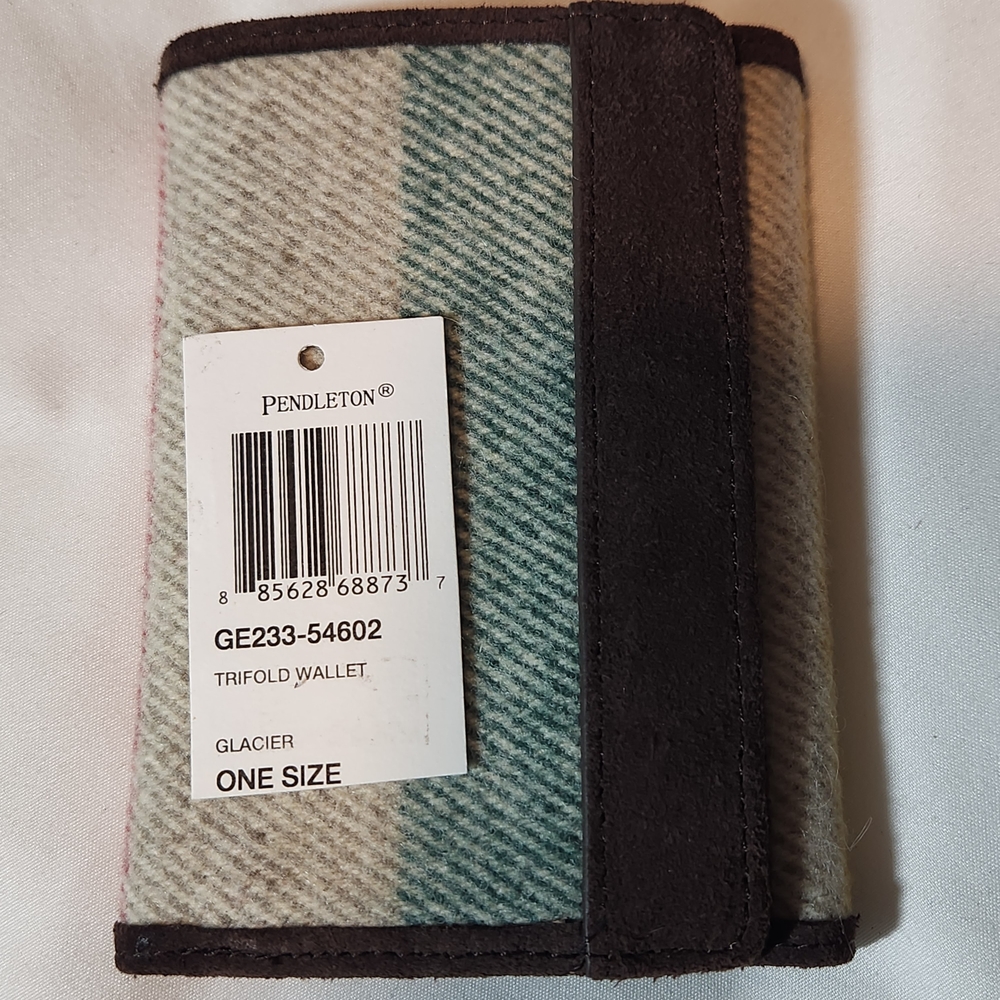 Pendleton Trifold Wallet - Brown, Green, Cream